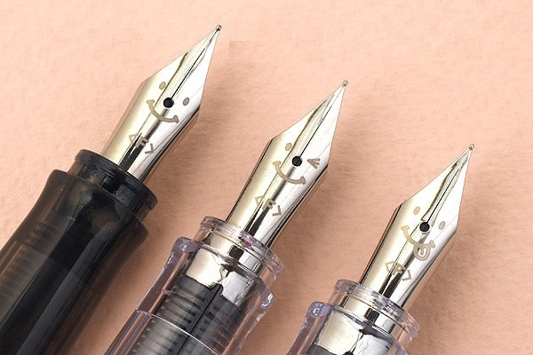 Pilot Fountain Pen Kakuno BegreeN Soft Blue White Barrel Medium Nib