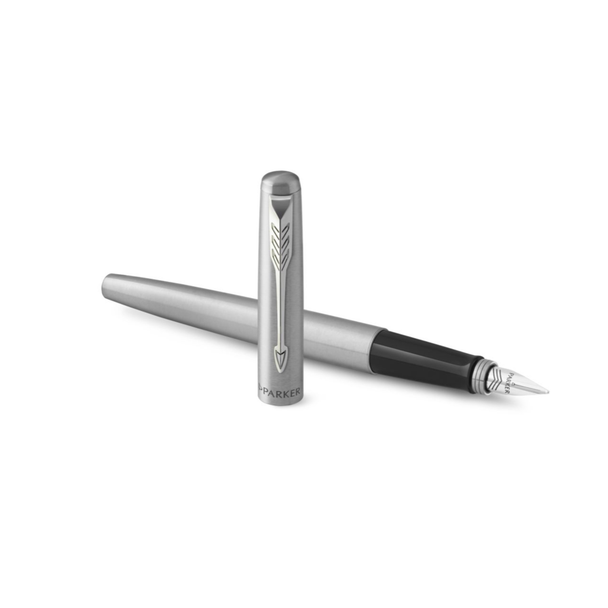 Parker Jotter Stainless Steel Chrome Trim Medium Nib Fountain Pen