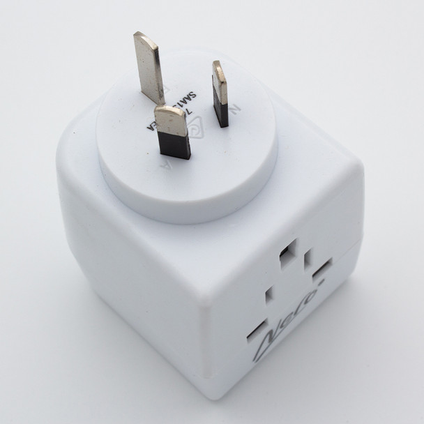 Nero Universal Travel Adaptor