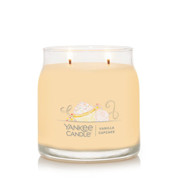 Yankee Candle Signature Medium Jar Vanilla Cupcake