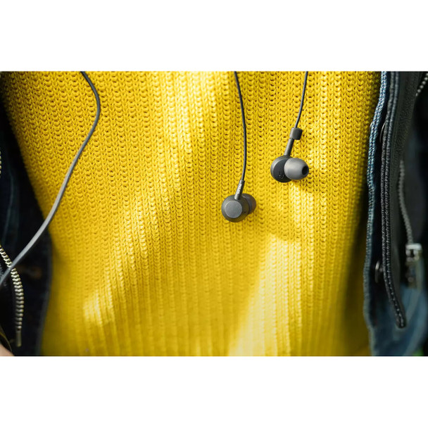 Philips Black Wired In-Ear Earbud with Bass