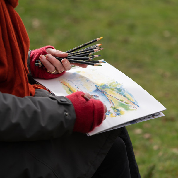 Derwent Chromaflow Pencils Assorted Tin 150 | Mega Office Supplies