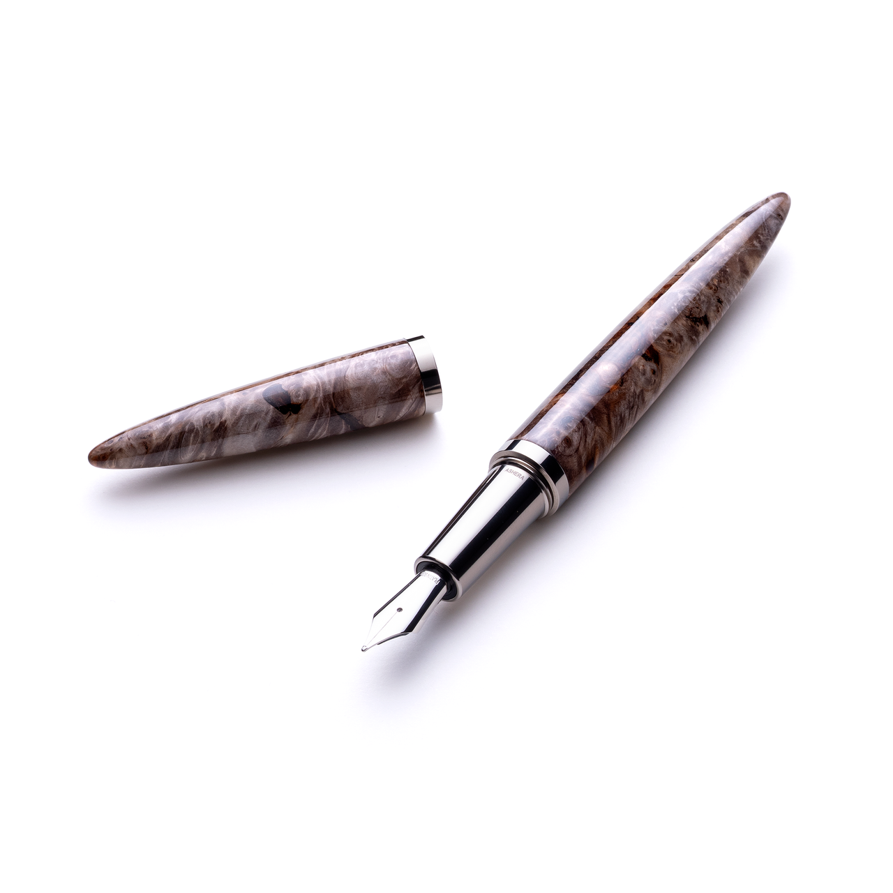 Dark Buckeye Aeon Fountain Pen with Platinum Nib