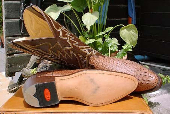 Hornback Crocodile Boots