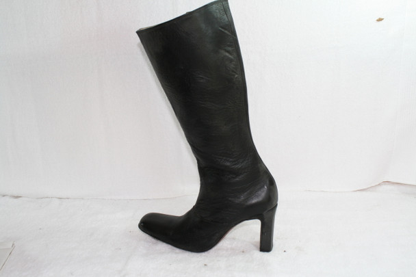 Womens - Handcrafted Boot 2