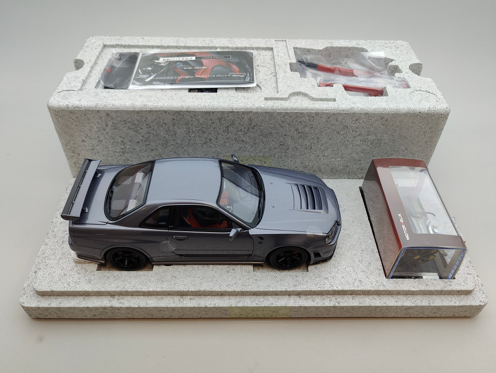 1/18 MotorHelix Nissan Skyline R34 GT-R CRS Gunmetall - Tk Diecast