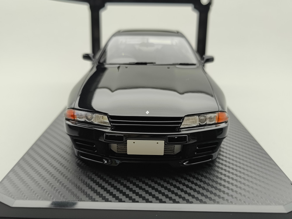 1/18 ignition IG3544 Nissan Skyline R32 GT-R V-Spec II Initial D