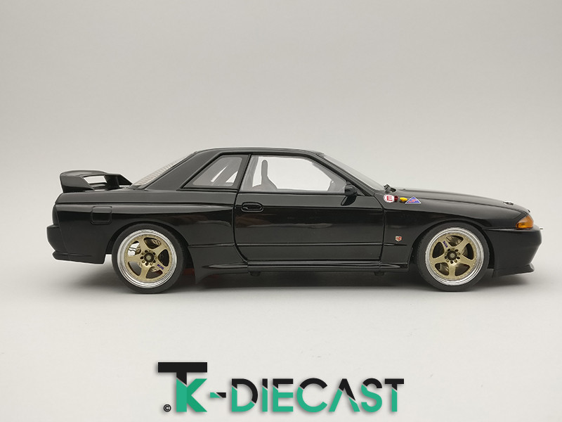 Nissan R32 GT-R Skyline Group A Side fender flares N1 - Tk Diecast