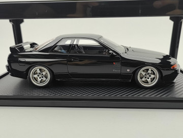 1/18 ignition IG3544 Nissan Skyline R32 GT-R V-Spec II Initial D Night Kids