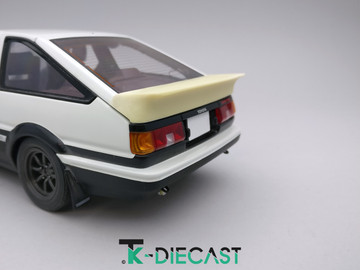 Toyota Trueno AE86 TRD Duckwing