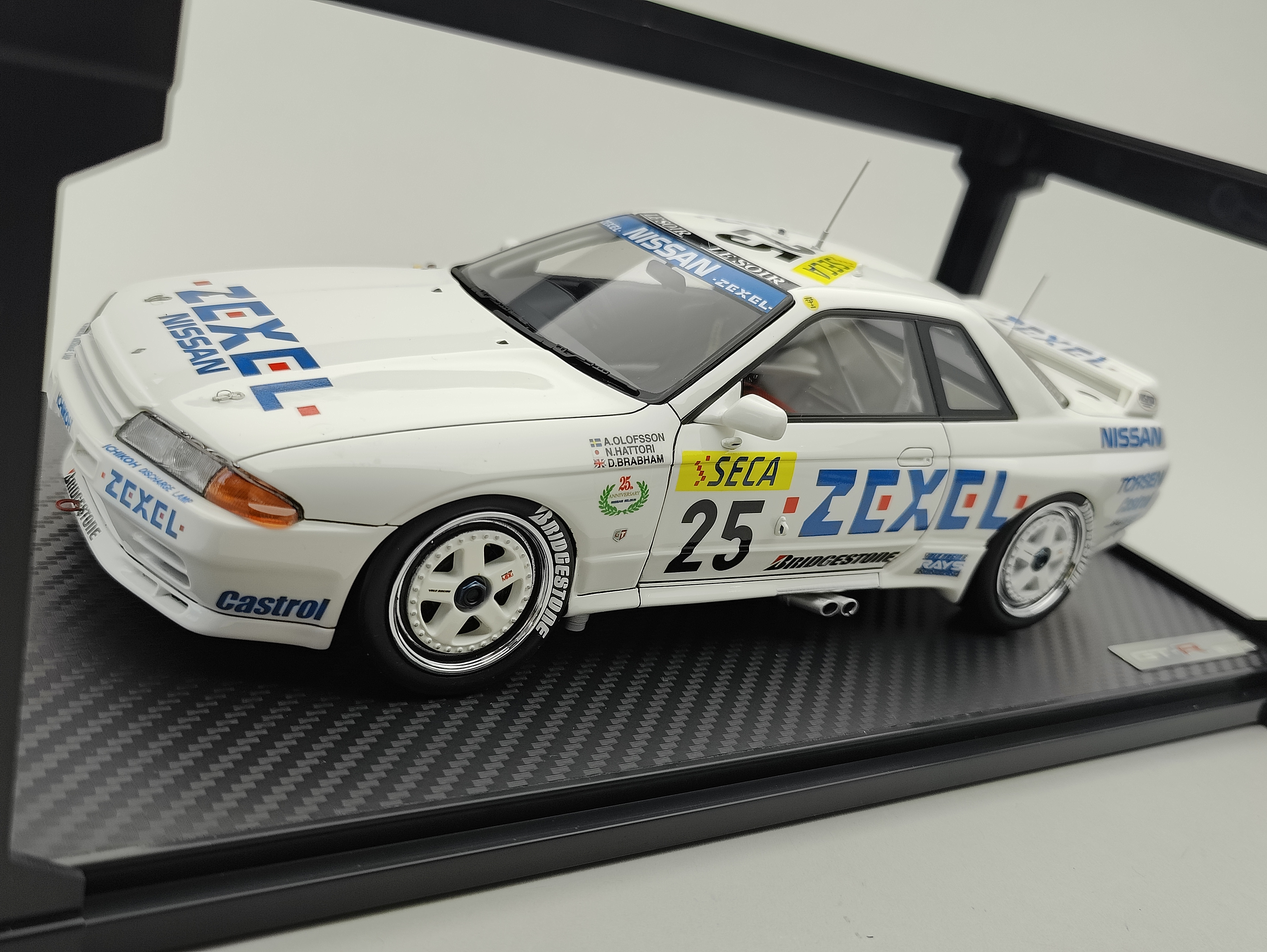 1/18 Ignition IG2113 Nissan Skyline GT-R ZEXEL SPA 1991 #25 - Tk