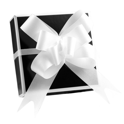 Black and White Gift Box with White Bow for Jewelry