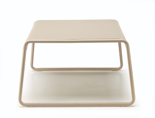 Lisa Side Table | Outdoor | Designed by Marcello Ziliani | Scab Design