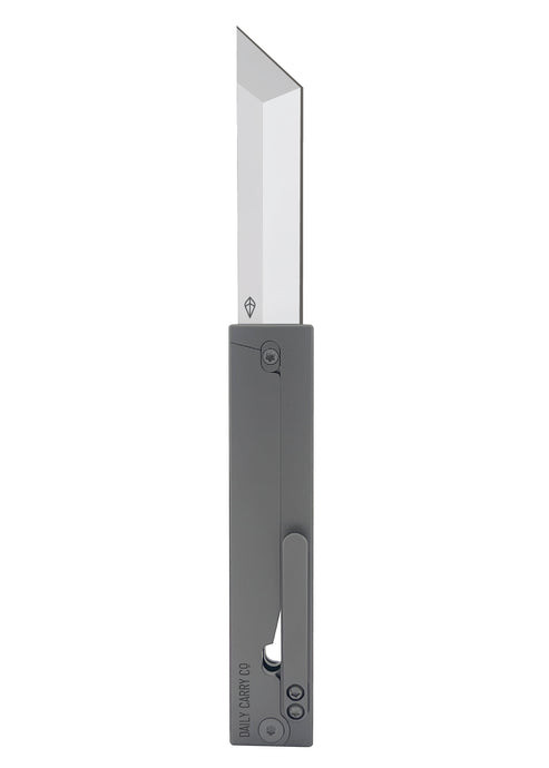 Parachute grade 5 titanium, M390 steel blade, magnetic open and closure, gravity knife DCPC1