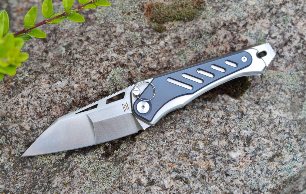 Midgards Messer Zaria Folding Knife Titanium 3.54In 14C28N
