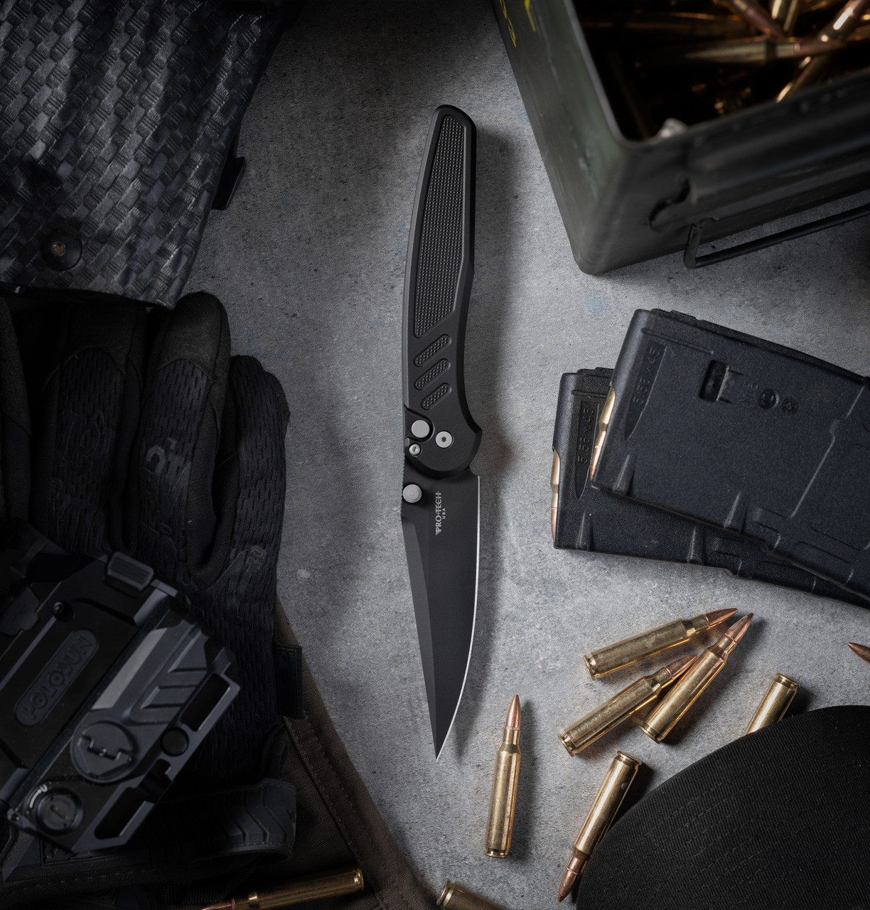 Pro Tech Peace Neighbor Designed Avalon Folder Thumb Stud Knurled Black AL Handle DLC Black Magnacut Blade