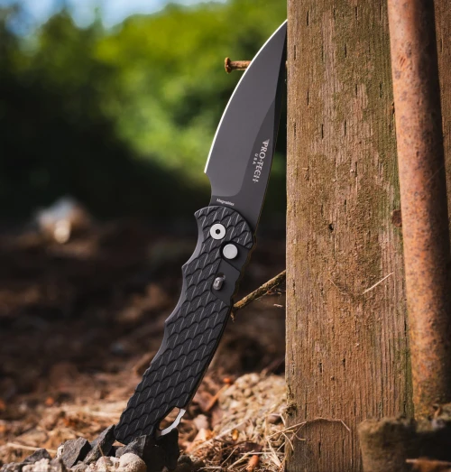 Pro Tech OTS Auto Tactical Response 4 Black Feathered Textured - DLC Black MagnaMax AUPTT4106 F MM