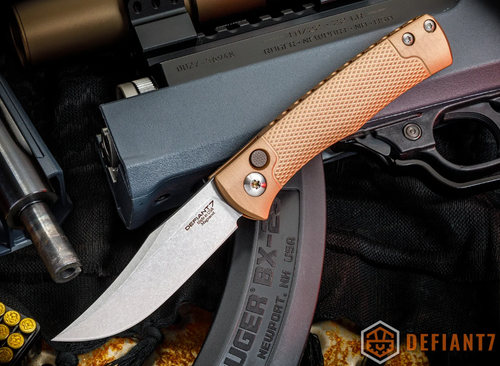 Defiant 7 Clutch Automatic Knife Magnacut/Tan