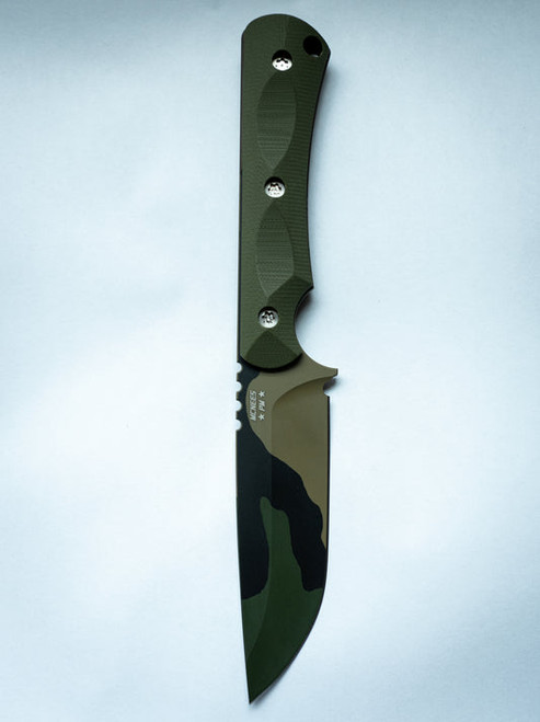 McNees FX Ridge Runner Fixed Blade Woodland Camo Handle MCFXRRWOODCAMO