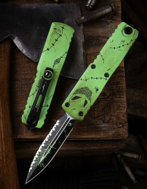 Microtech UTX-85 GEN IV OTF Auto D/E Full Serrate Oogie Boogie Signature Series AUMT123243OOS