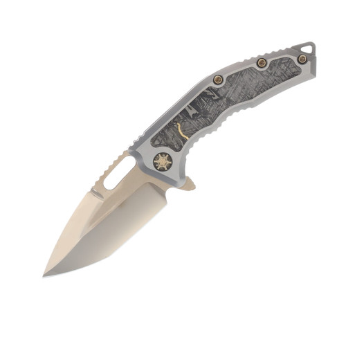 Heretic Medusa Manual Folder Tanto Cracked Ice Bronze Titanium Chassis Meteorite W/Gold Inlay Bronze Hardware SS26002