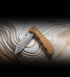 New Victorinox Evoke Wood Damast Limited Edition 2026
