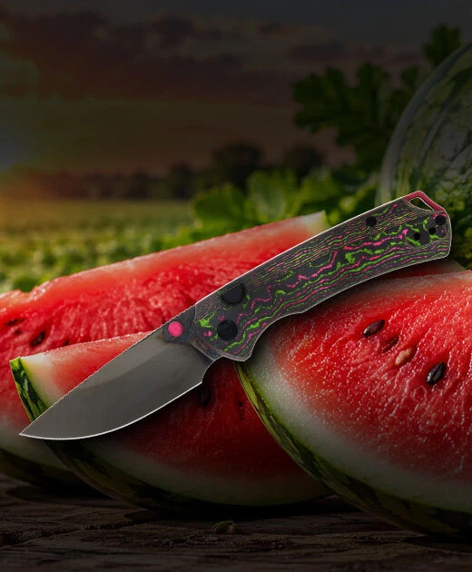 SMKW Exclusive Kizer T1 BD Folder Watermelon Sugar Camo Carbon