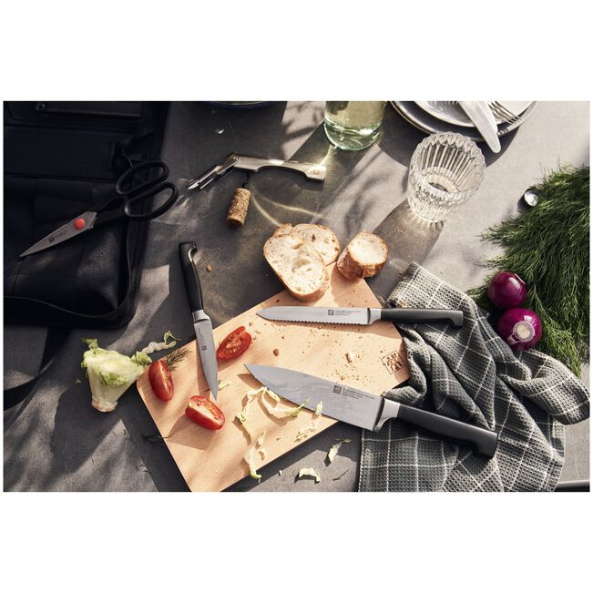 Henckels Four Star 7 pc Travelers Knife Set W/Bag 1030115 View 3