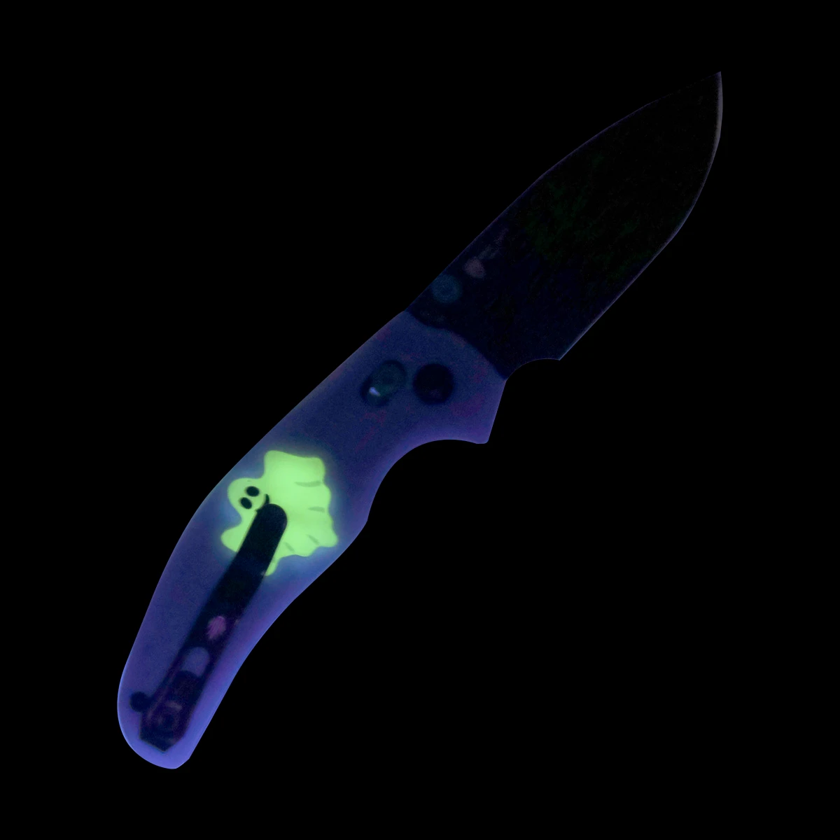 Kizer SMKW Exclusive Halloween Sheepdog Folder Purple G-10 W/ Glow-in-the-Dark Ghost Inlay - Black TI Coated Nitro V V3488.29CDE2 View 11
