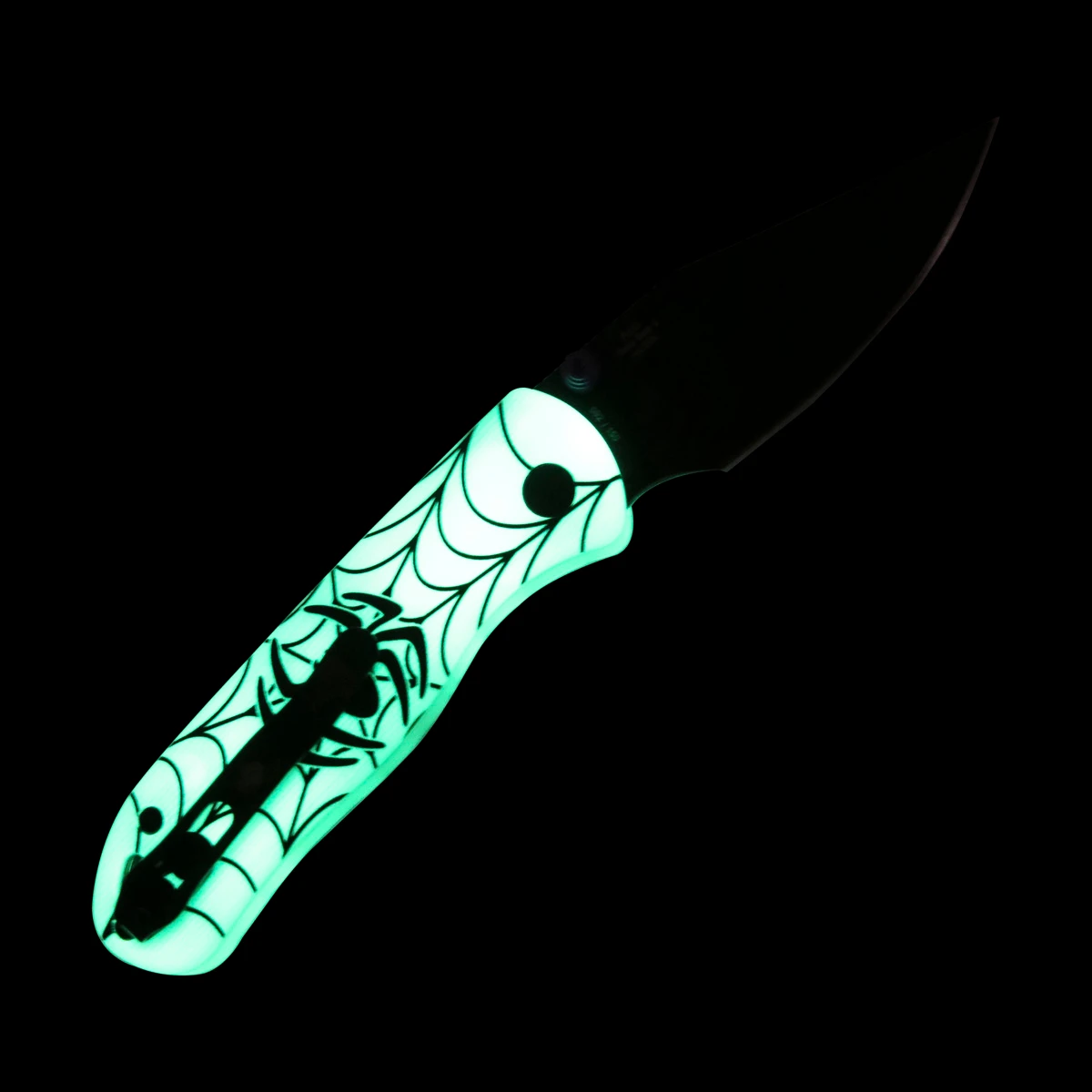 Kizer SMKW Exclusive Halloween Drop Bear 2 Folder Glow-in-the-Dark G-10 W/Spider and Web UV Pattern - Black TI Coated 14C28N V3619.2BCE2 View 11