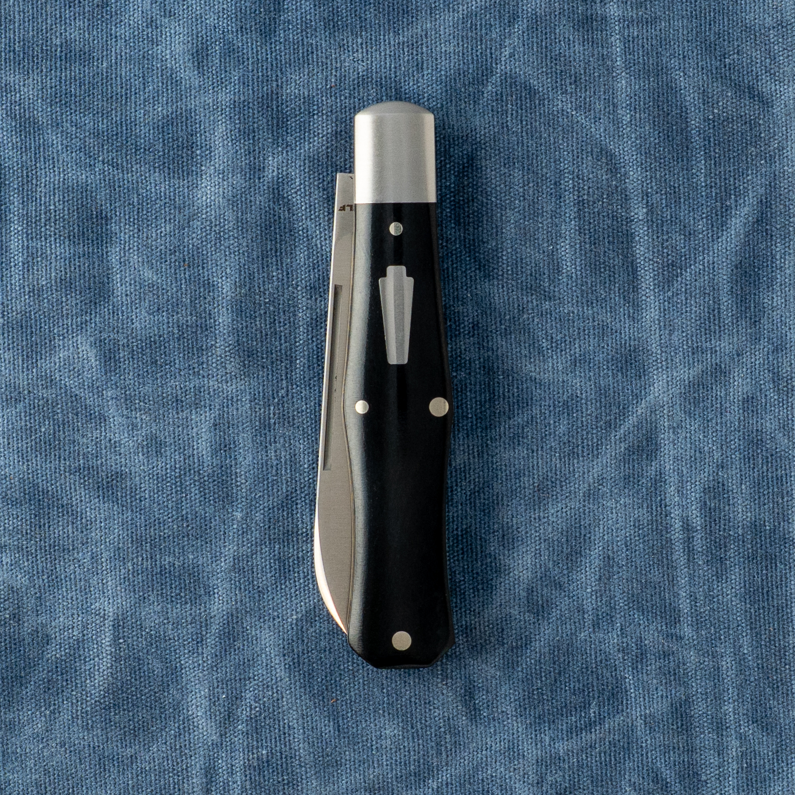 Jack Wolf Coffin Folding Knife Smooth Black Bone View 3