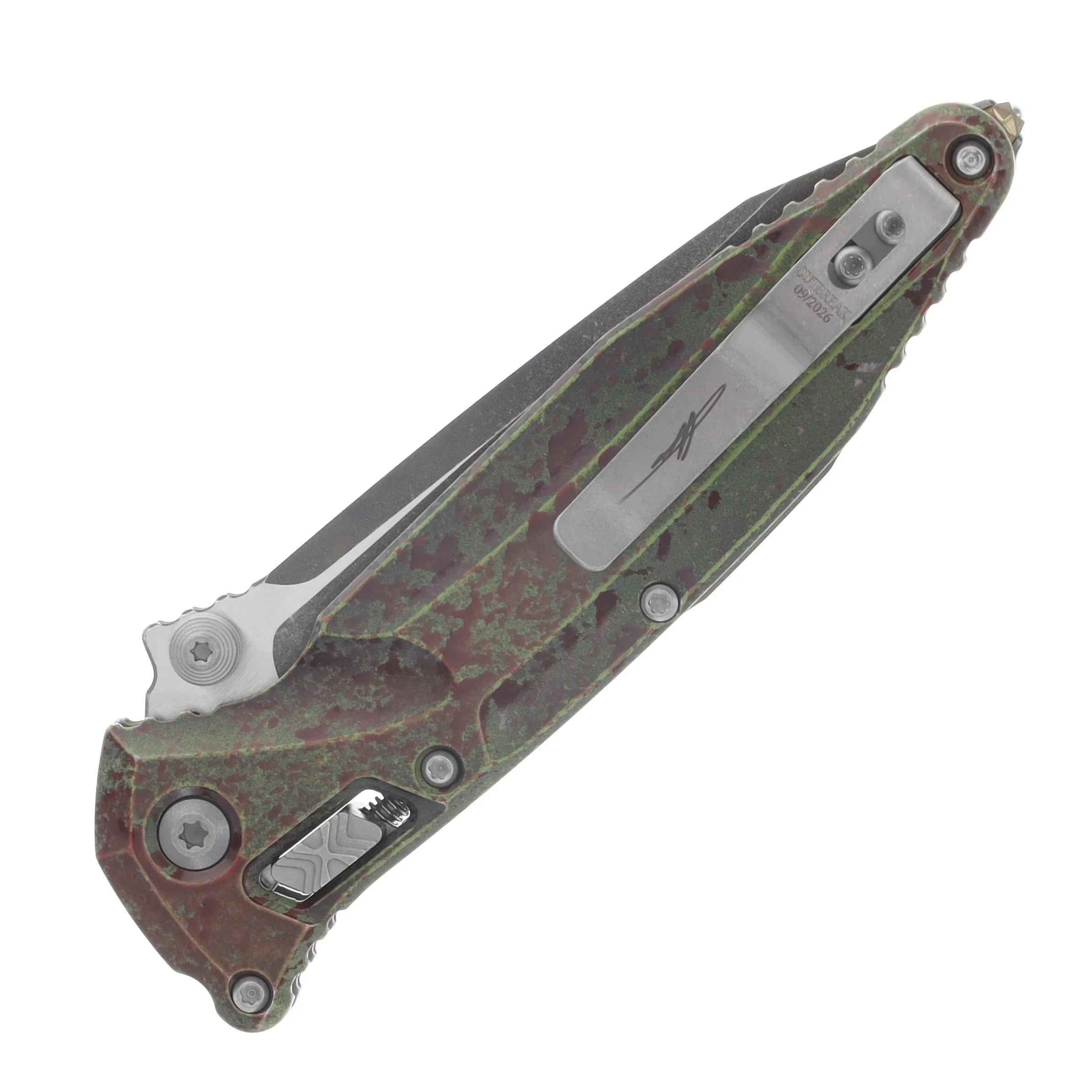Microtech Socom Delta RAM-LOK T/E Standard Outbreak Signature Series MT163RL1OBS View 6