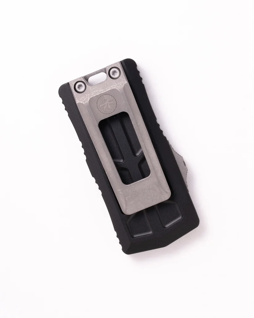 Microtech Exocet II Wharncliffe OTF Auto Apocalyptic Standard Black AUMT115610AP View 2