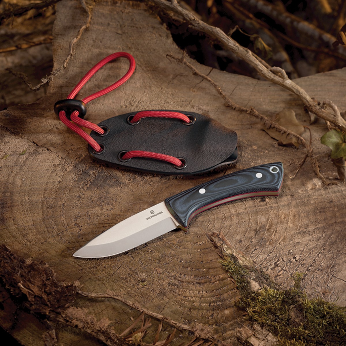 Victorinox Outdoor Master Small Fixed Blade Knife V42262 View 5