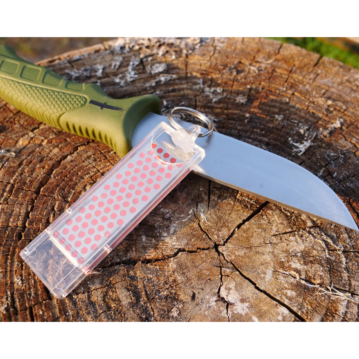 DMT Mini-Sharp Diamond Whetstone Portable Sharpener Fine 600 Grit Red F70F View 2