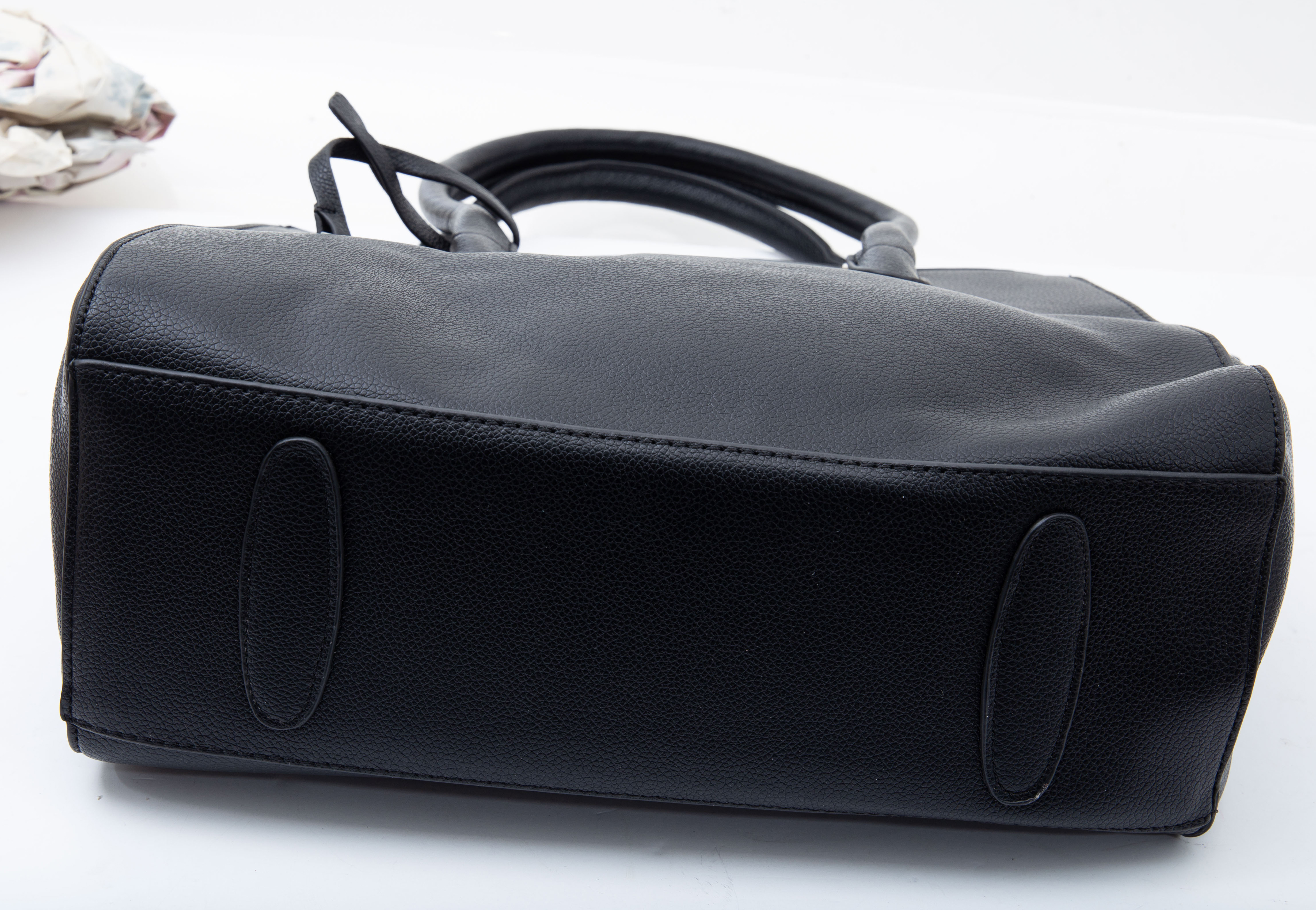 FabiGun Concealed Carry Purse Black Leather FAB8300BK View 8