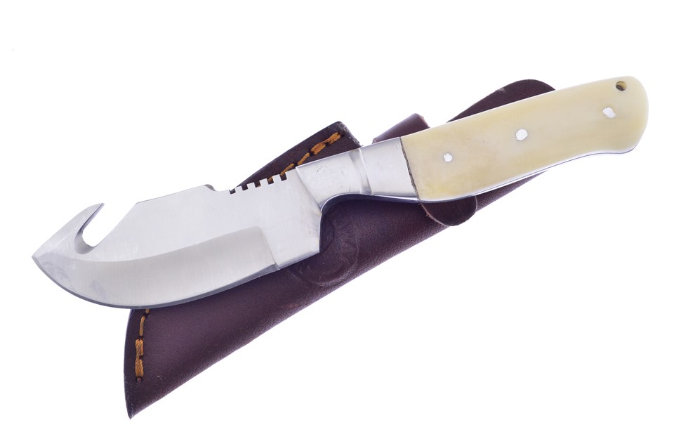 Frost Cutlery Chipaway Classics Guthook Hunter Fixed Blade Knife White Smooth Bone FRCW982WSB View 1