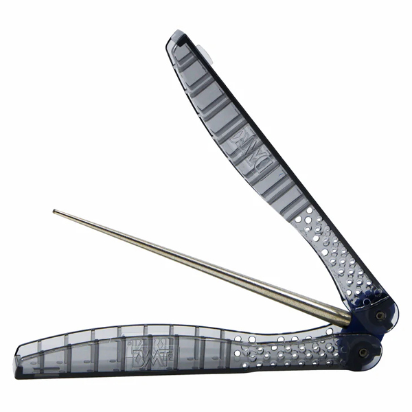 DMT Diafold Serrated Knife Sharpener Coarse FSKC View 2