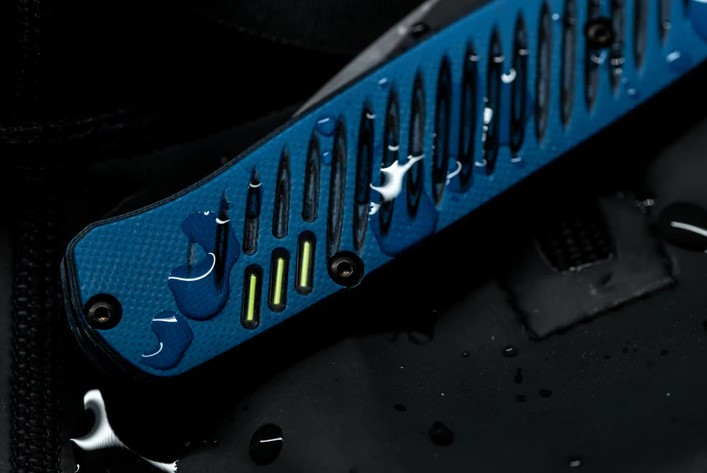 Glow Rhino Gillz Extender Scales for Benchmade Bugout Green Tritium/Blue G-10 GRC-SCALES-BUGOUTXL-002-BZGBZG View 3