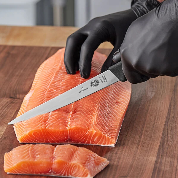 Victorinox 7" Flexible Fillet Knife F47715 View 3