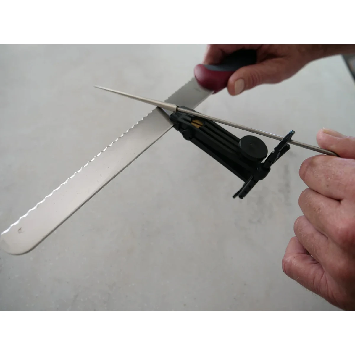 DMT Aligner Pro Kit Guided Diamond Knife Sharpener System APROKIT View 4