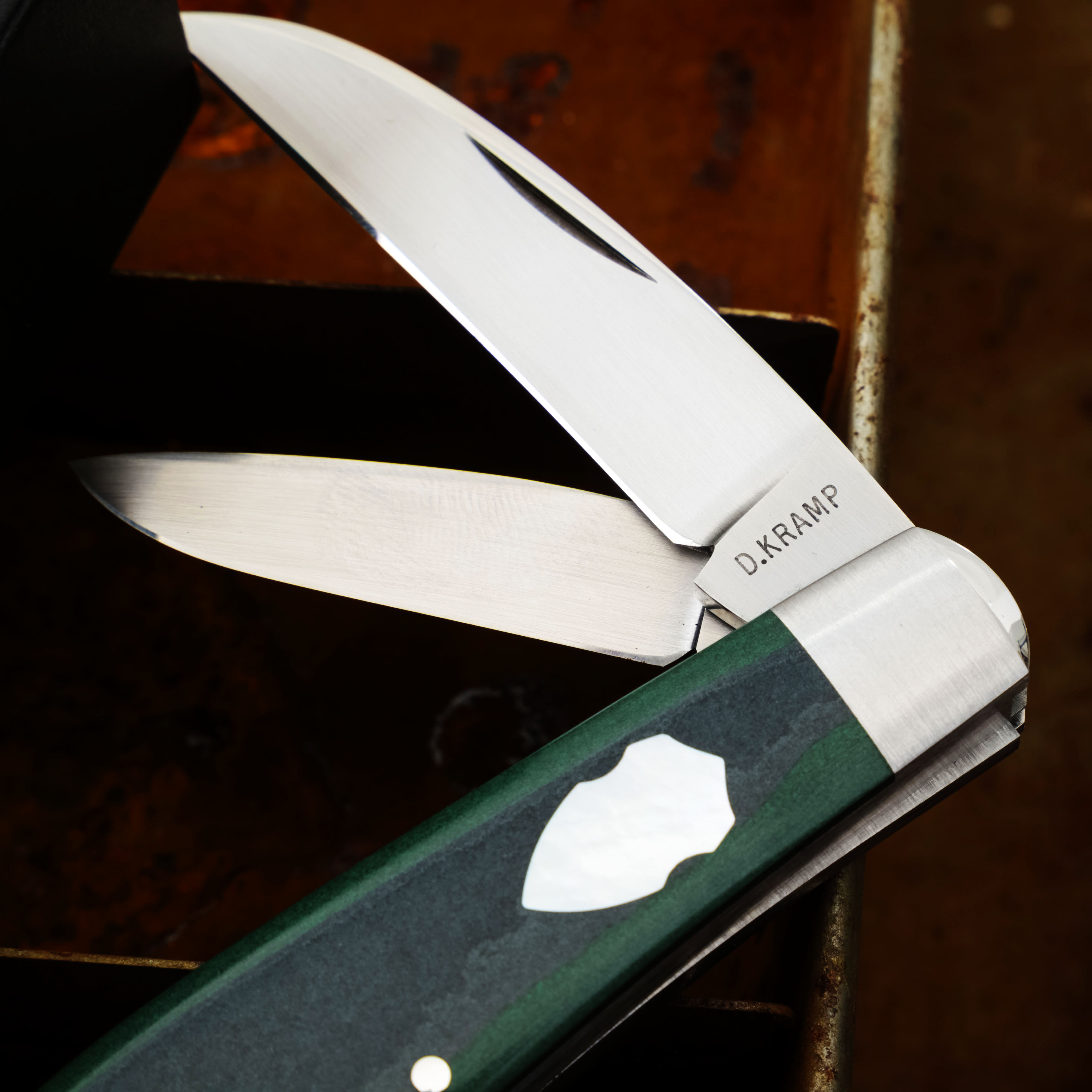 D. Kramp Knives Swayback Jack Vintage Emerald Green Paper Micarta Double MOP Shields DKK001 View 14