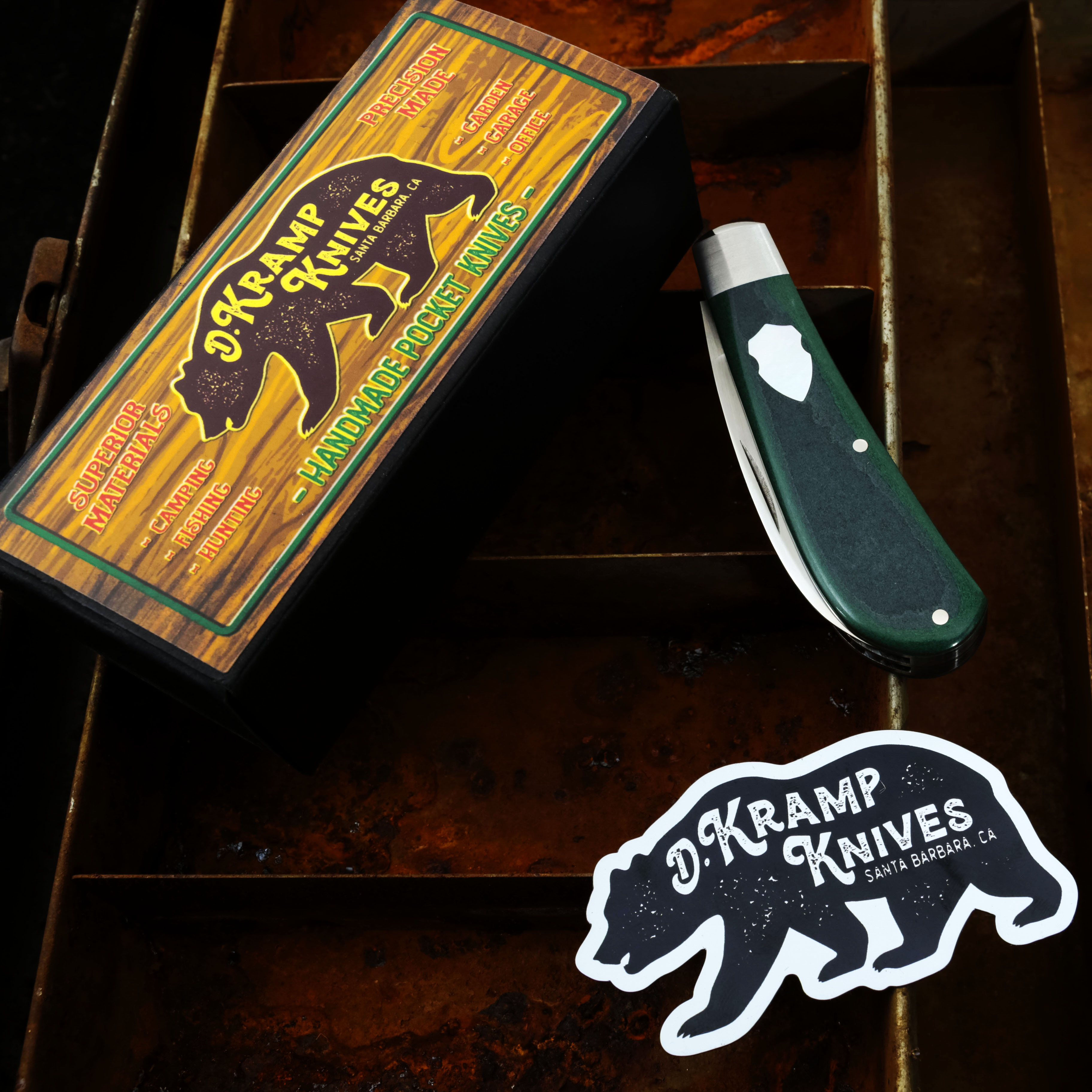 D. Kramp Knives Swayback Jack Vintage Emerald Green Paper Micarta Double MOP Shields DKK001 View 13