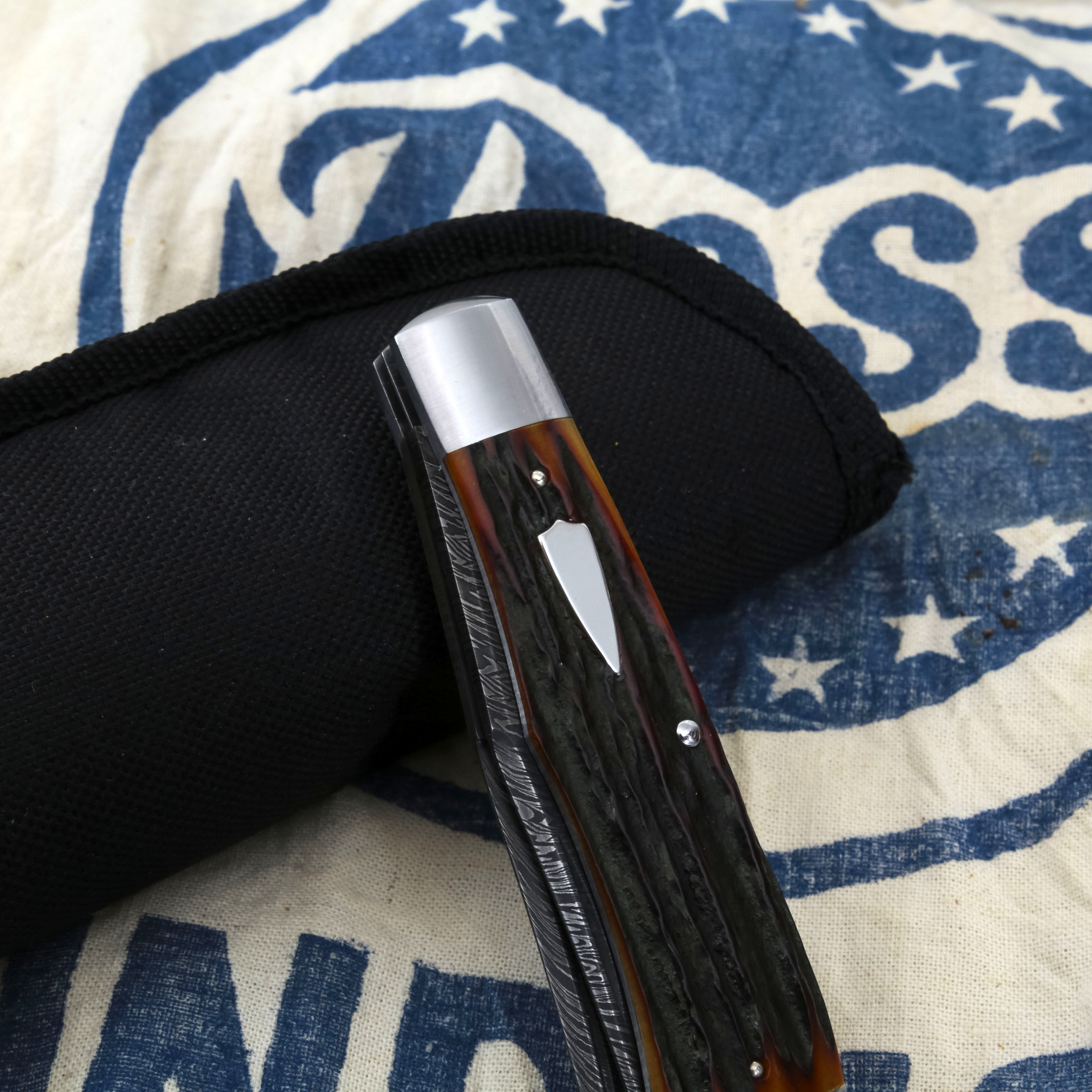 Matt Humphreys Double Blade Damascus Trapper Amber Jigged Bone Handle MH003 View 15
