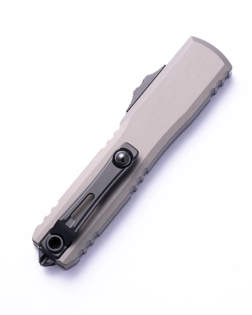 Microtech Ultratech GEN III ZBP D/E Black Full Serrated Natural Clear AUMT11223NC View 2