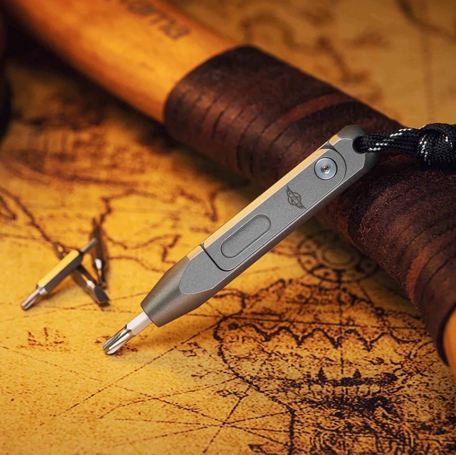 OKNIFE Otacle D1 EDC Multi-Bit Pocket Sized Driver TC4 Titanium Alloy OTACLED1 View 3