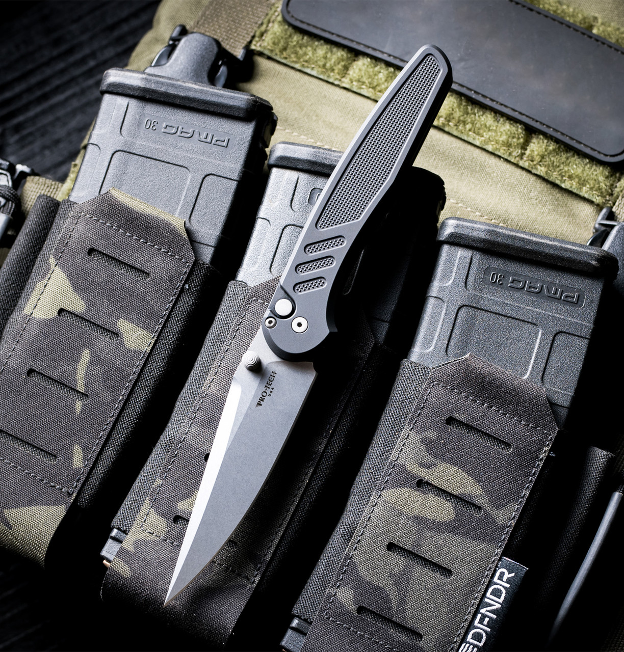 Pro Tech Peace Neighbor Designed Avalon Folding Knife Knurled Black Aluminum Handle SW Magnacut Blade PN1101 View 1