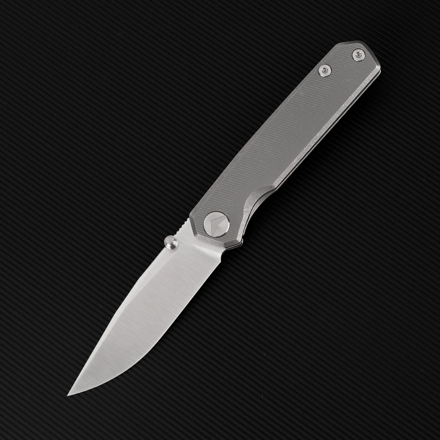 Ferramonster Kroma Folder Satin Elmax Blade Bead Blast STN WSH Titanium Handle View 11
