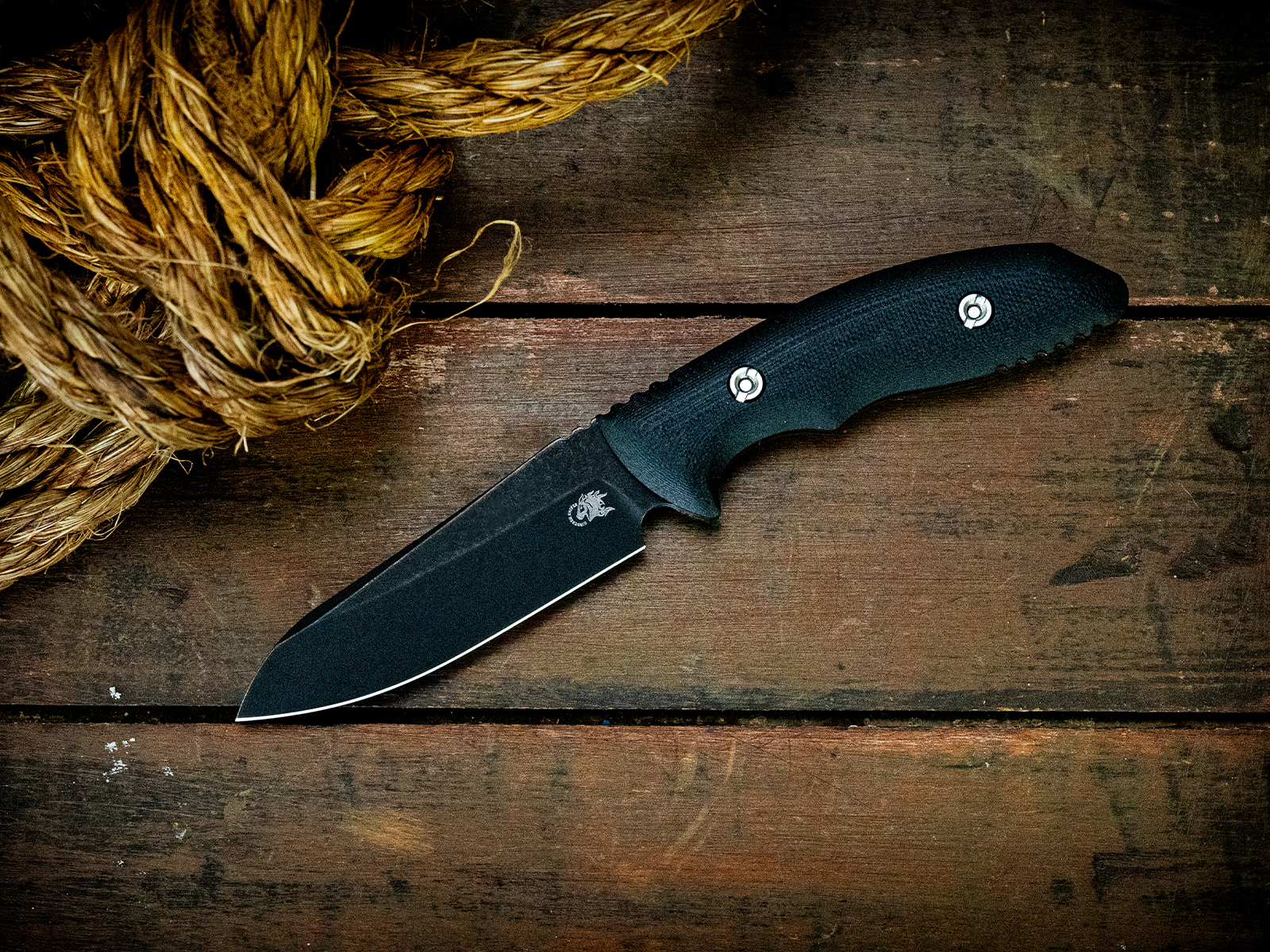 Hinderer Flashpoint Fixed Knife Black DLC Magnacut Sheepsfoot Blade Black G10 Handle KFPSHFDLCBK View 5