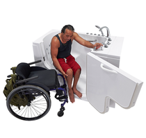 Transfer32 Wheelchair Accessible Walk-In Bathtub – 32″W x 52″L (81cm x 132cm)